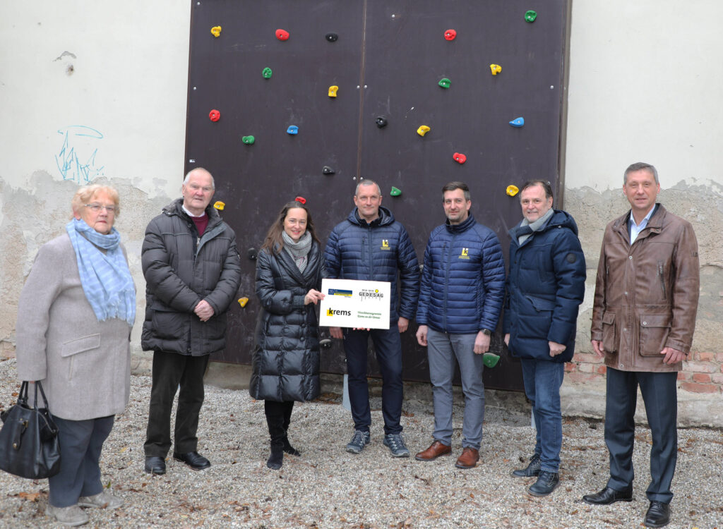 Stadtpark_neue_Kletterwand